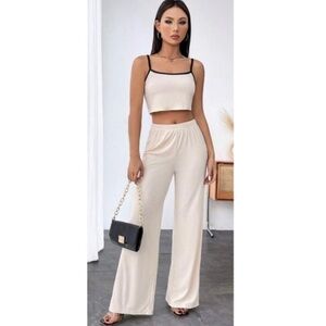 NIB TWO PIECE CONTRAST CAMI SET WITH ELASTIC BAND WIDE LEG PANTS!